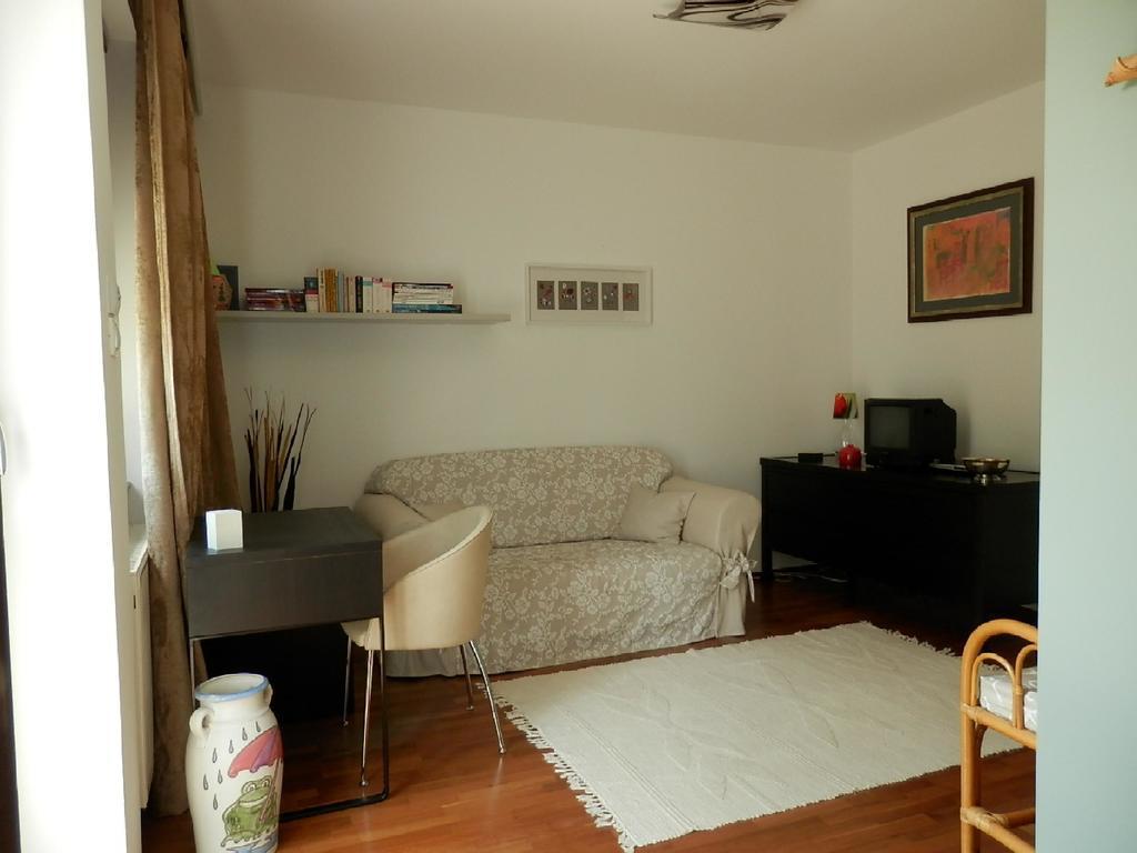 Csiki Apartman Budaörs Cameră foto
